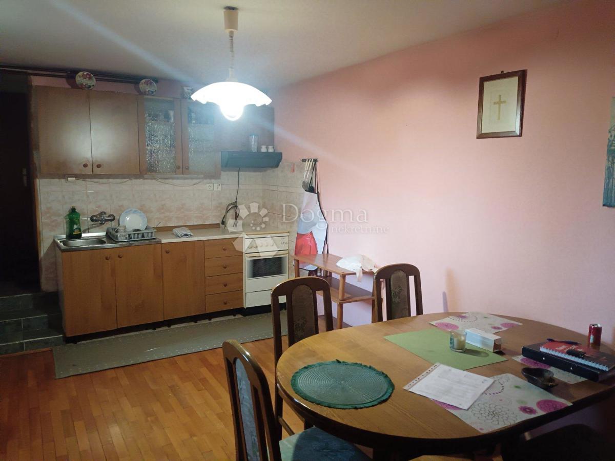 Hiša Tenja, Osijek - Okolica, 150m2