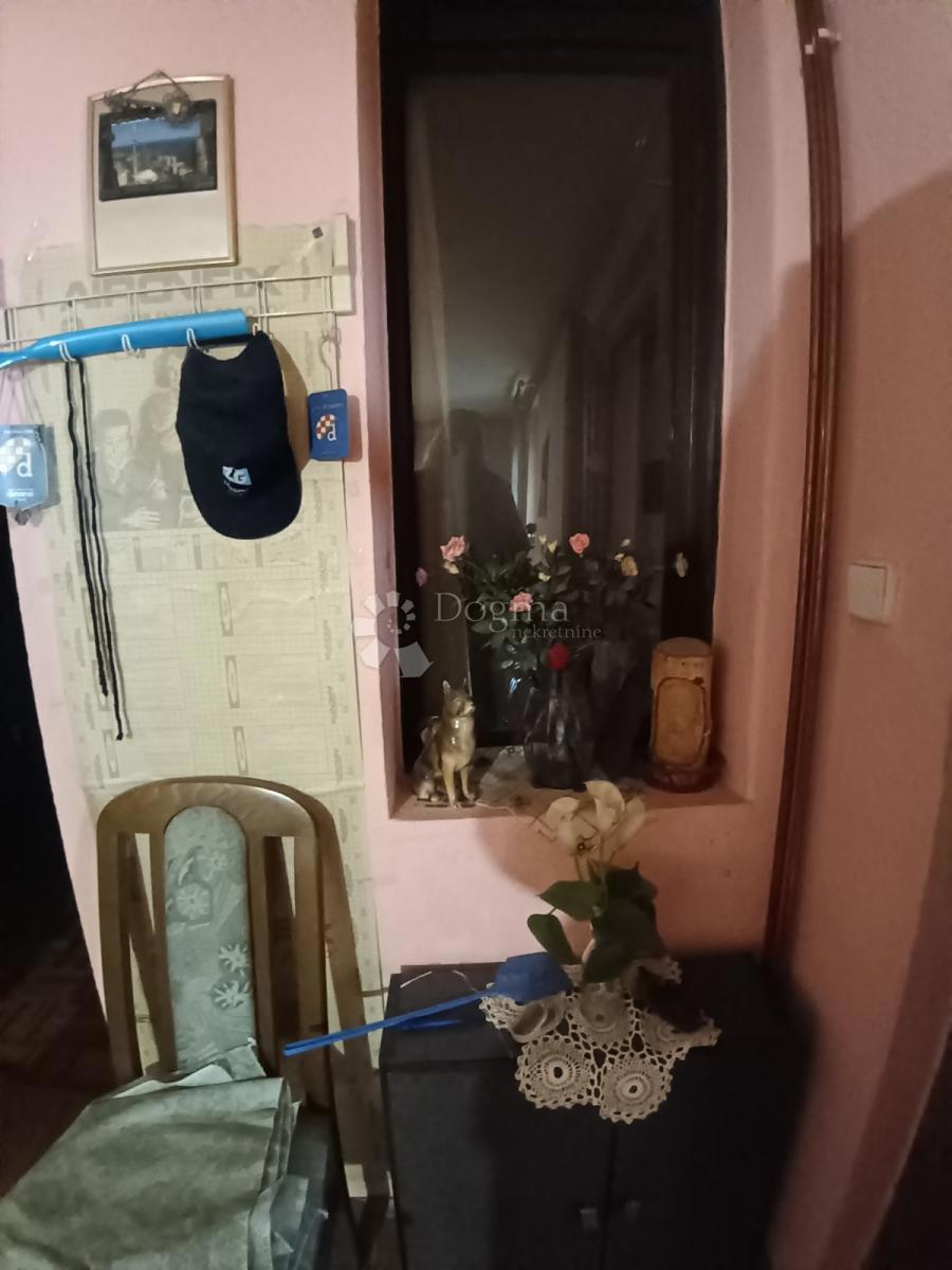 Hiša Tenja, Osijek - Okolica, 150m2