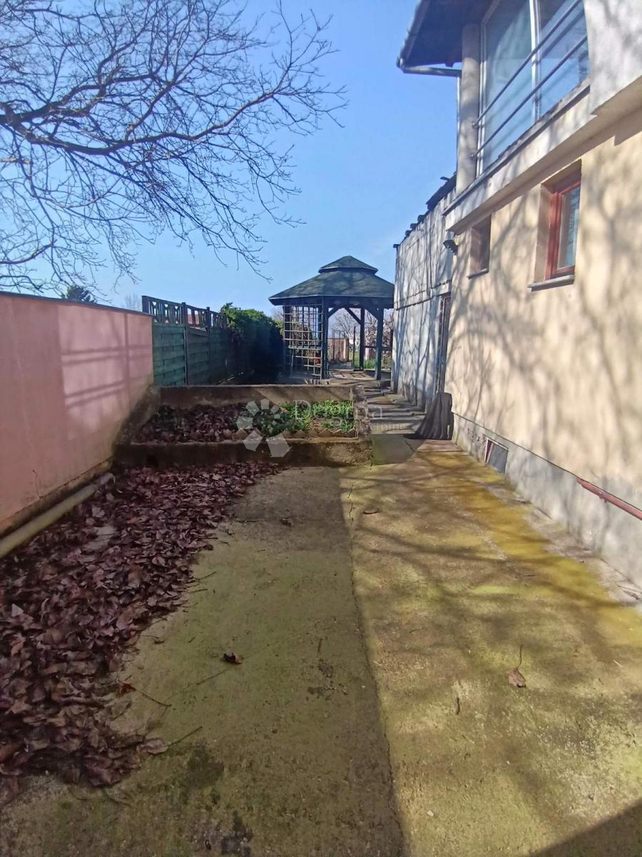 Hiša Tenja, Osijek - Okolica, 150m2