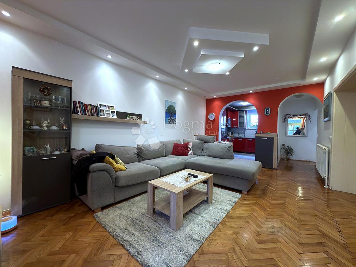 Stanovanje Oporovec, Gornja Dubrava, 80,56m2