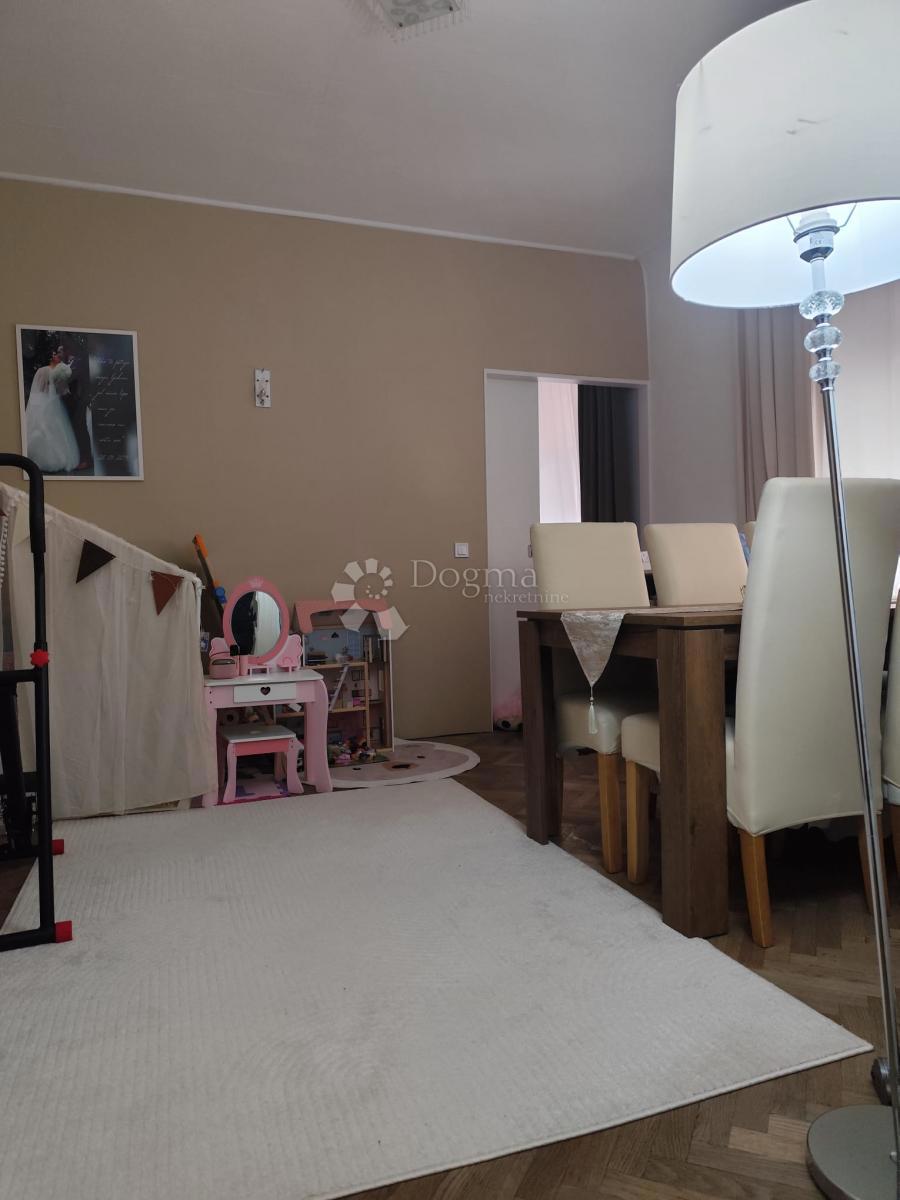 Stanovanje Centar, Varaždin, 69,50m2