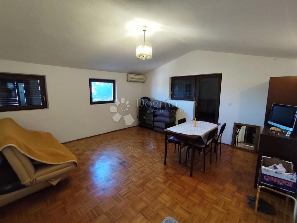 Hiša Jezera, Tisno, 156m2