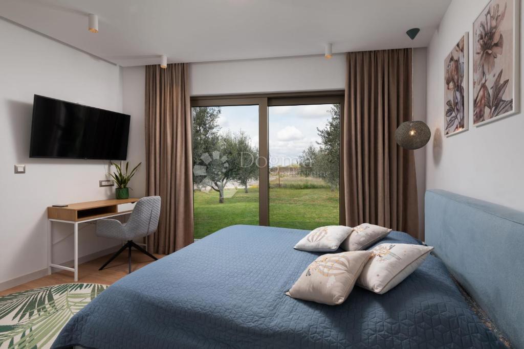 Hiša Smoković, Zemunik Donji, 350m2