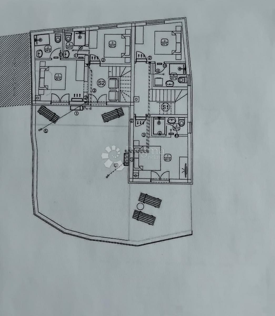 Hiša Drivenik, Vinodolska Općina, 168,11m2