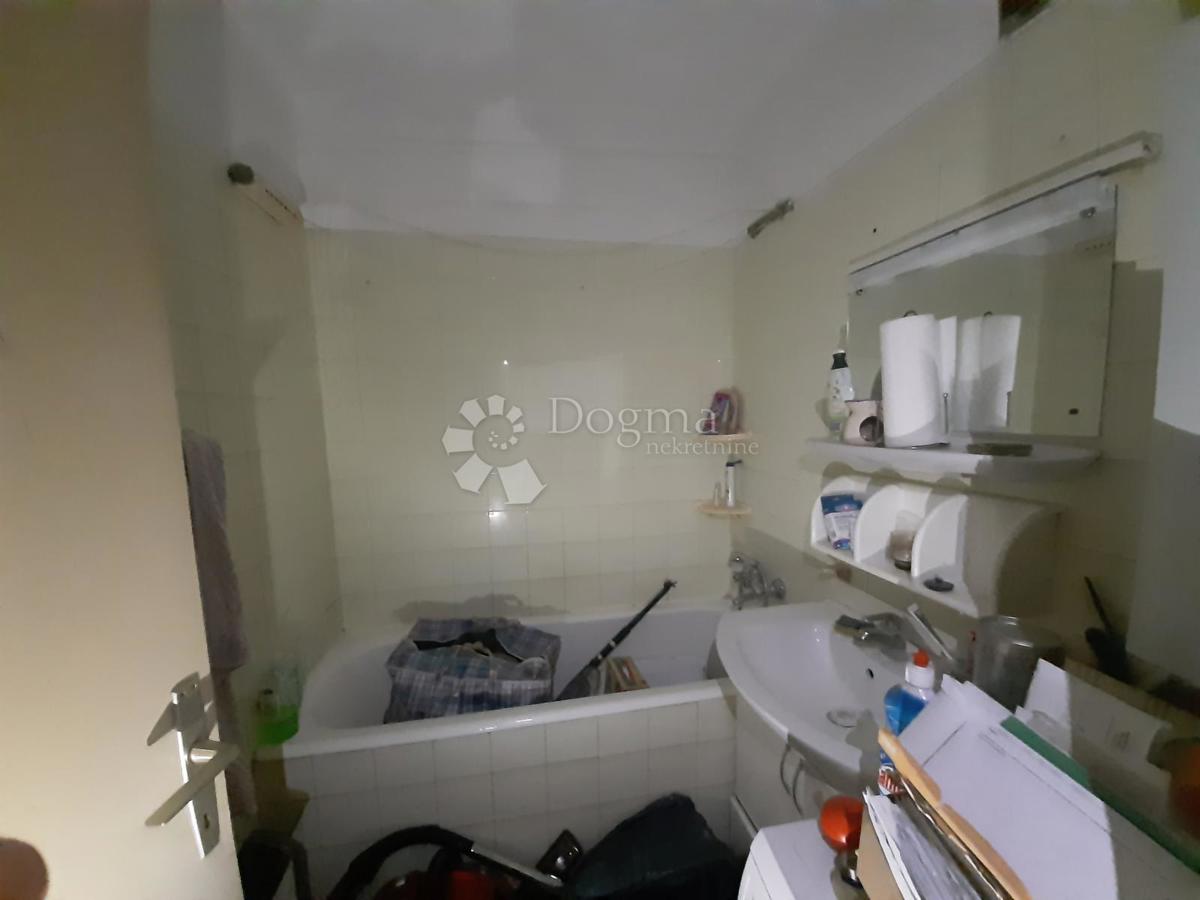 Stanovanje Centar Ivanić-Grad, Ivanić-Grad, 57,99m2