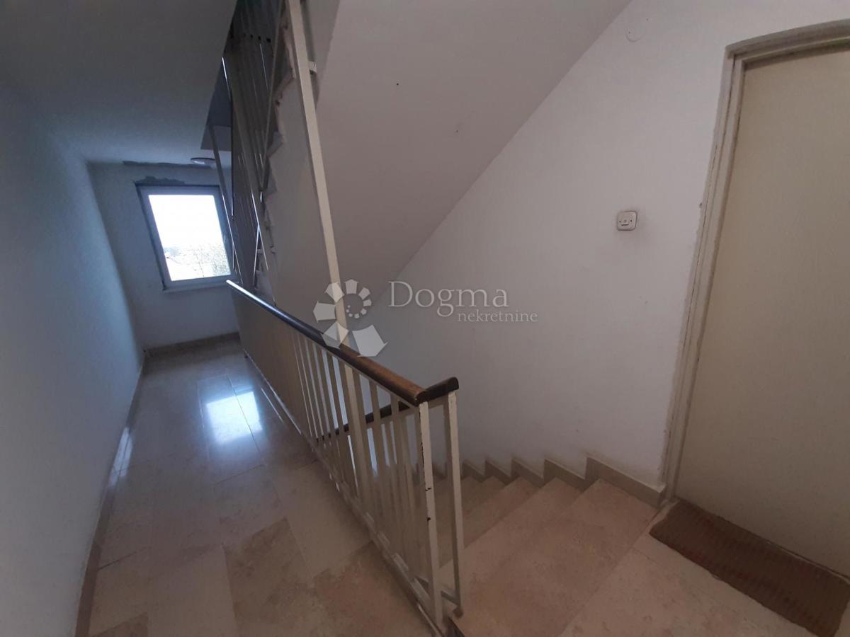 Stanovanje Centar Ivanić-Grad, Ivanić-Grad, 57,99m2