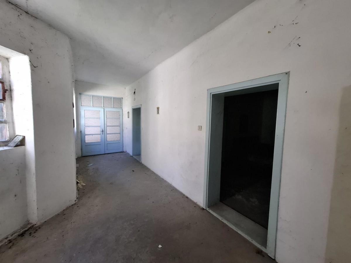 Hiša Stari Mikanovci, 848m2