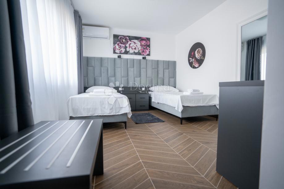 Hiša Adica, Vukovar, 827m2