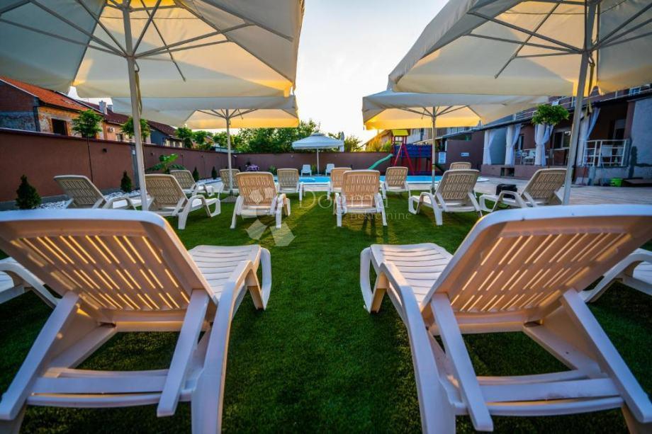 Hiša Adica, Vukovar, 827m2