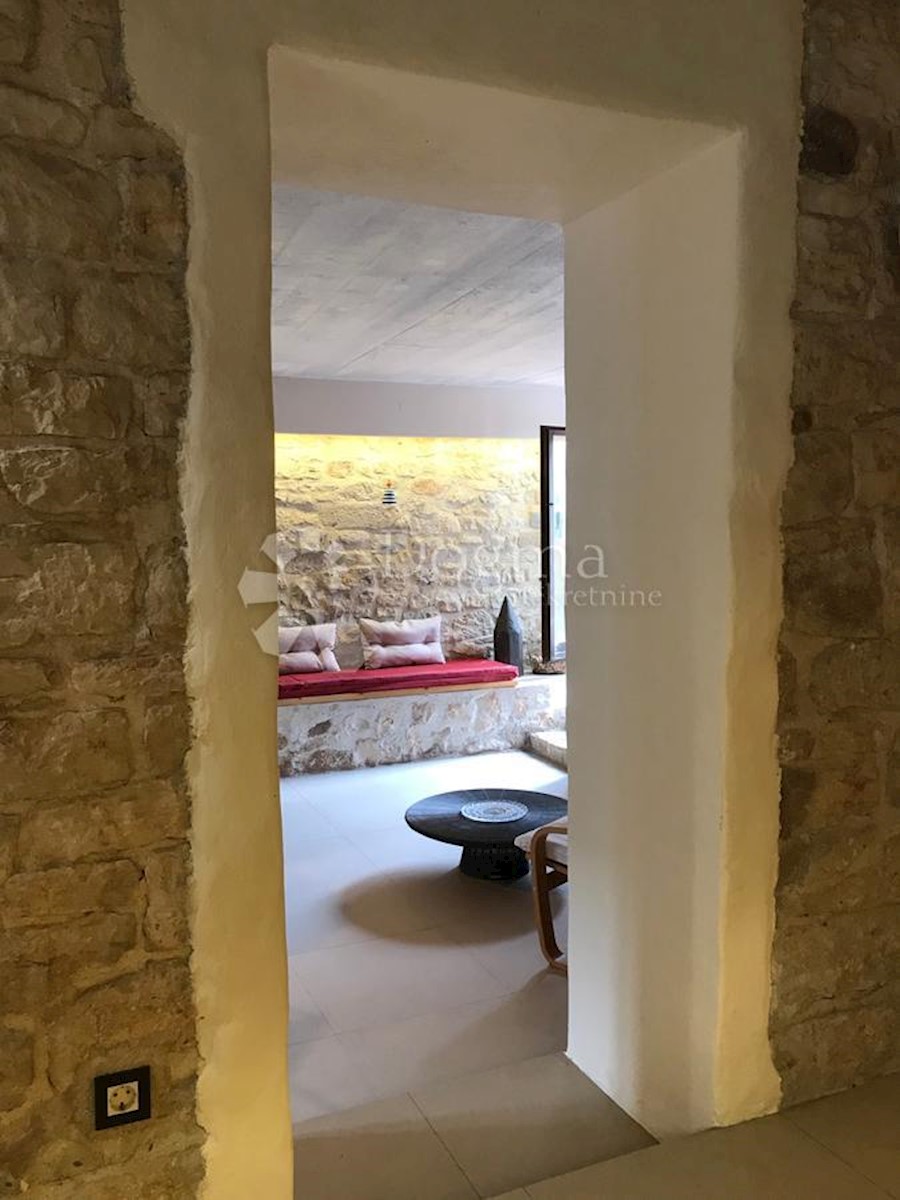 Hiša Svetvinčenat, 170m2