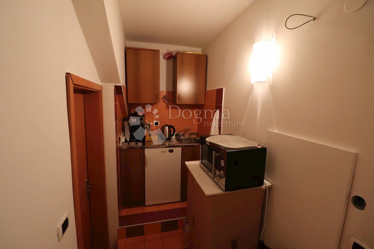 Poslovni prostor Sušak, Rijeka, 100m2