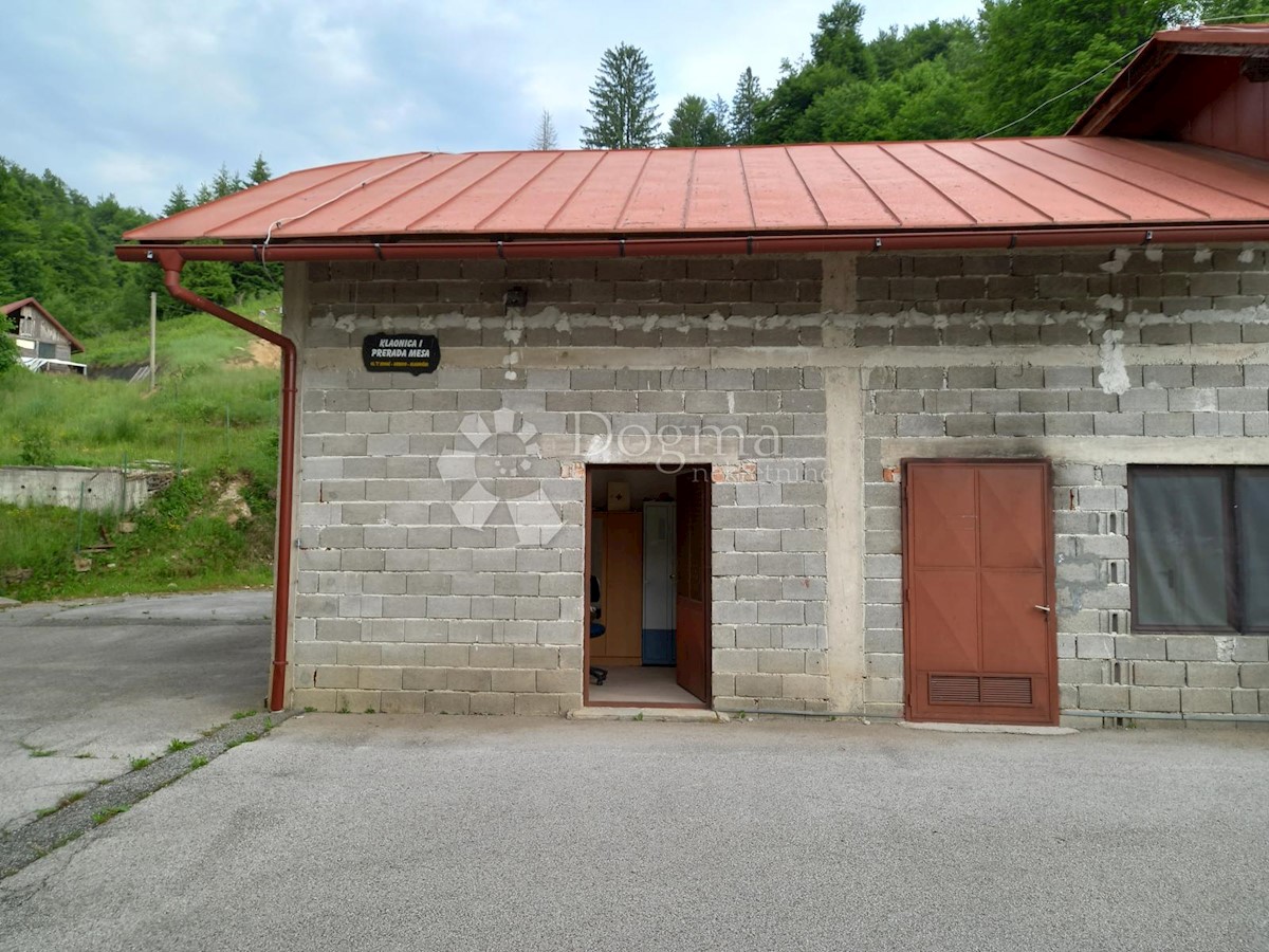 Poslovni prostor Gerovo, Čabar, 122,58m2