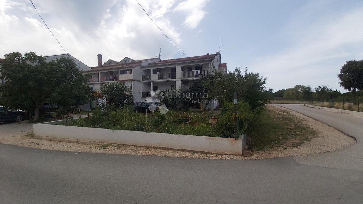 Hiša Rovinj, 1.200m2