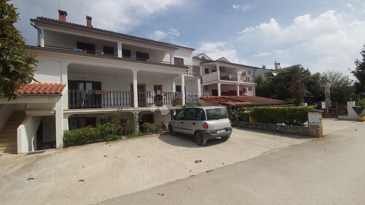 Hiša Rovinj, 1.200m2