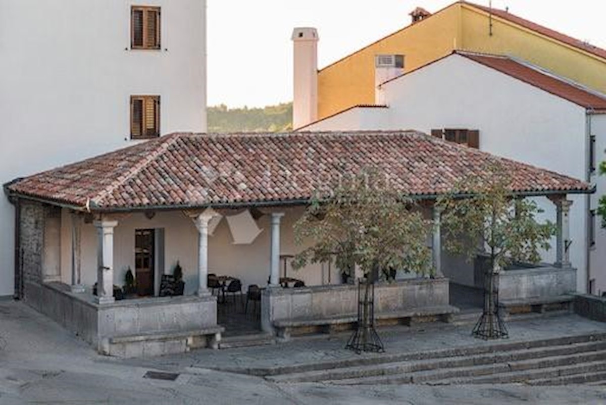 Hotel Labin, 600m2