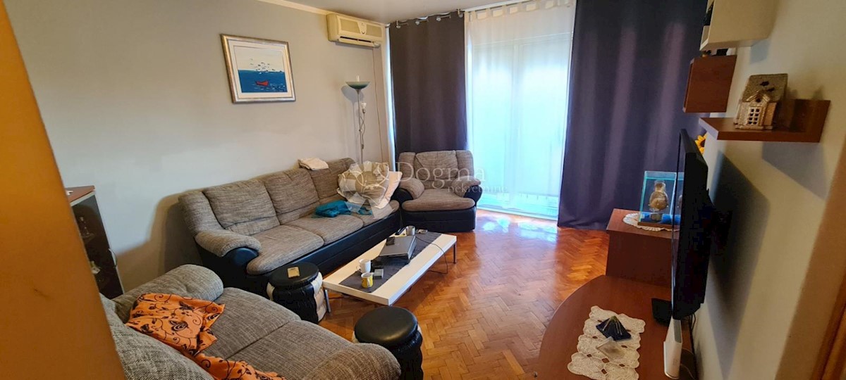 Stanovanje Lovran, 57m2