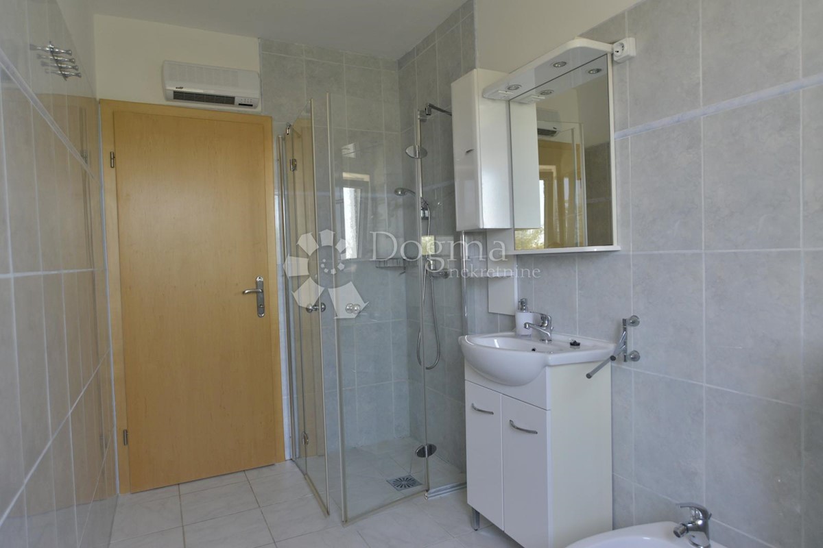Hiša Krk, 460m2