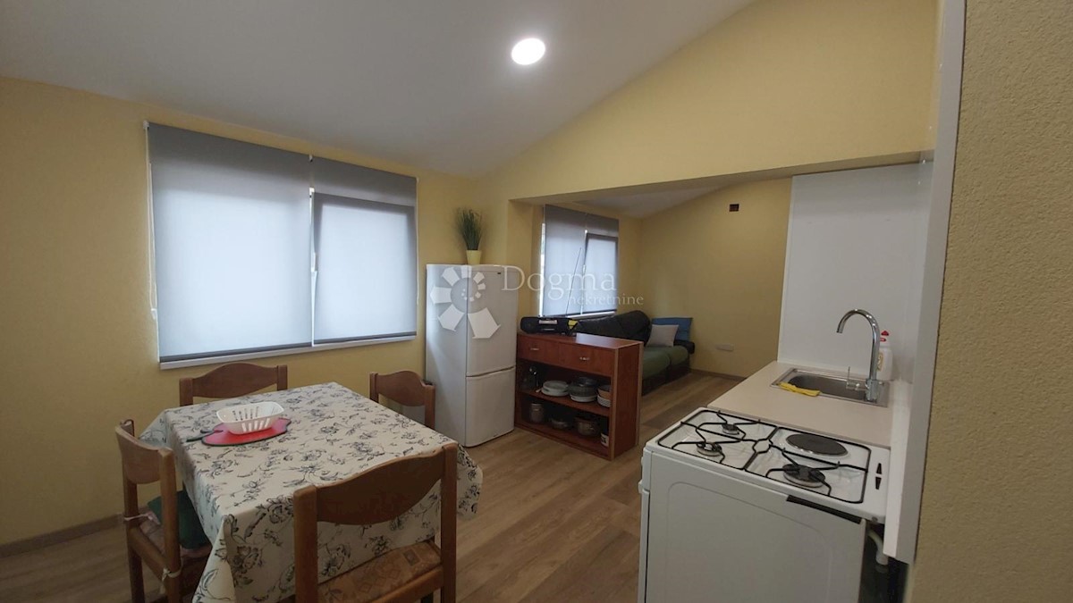 Poslovni prostor Labin, 401m2