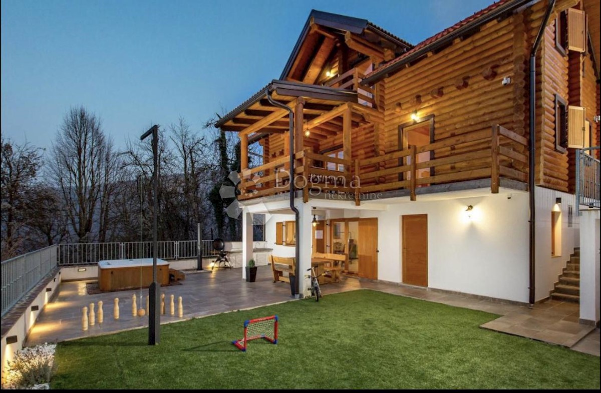 Hiša Brod na Kupi, Delnice, 250m2