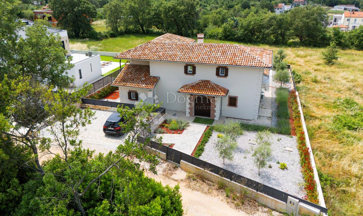 Hiša Kosinožići, Poreč, 170m2