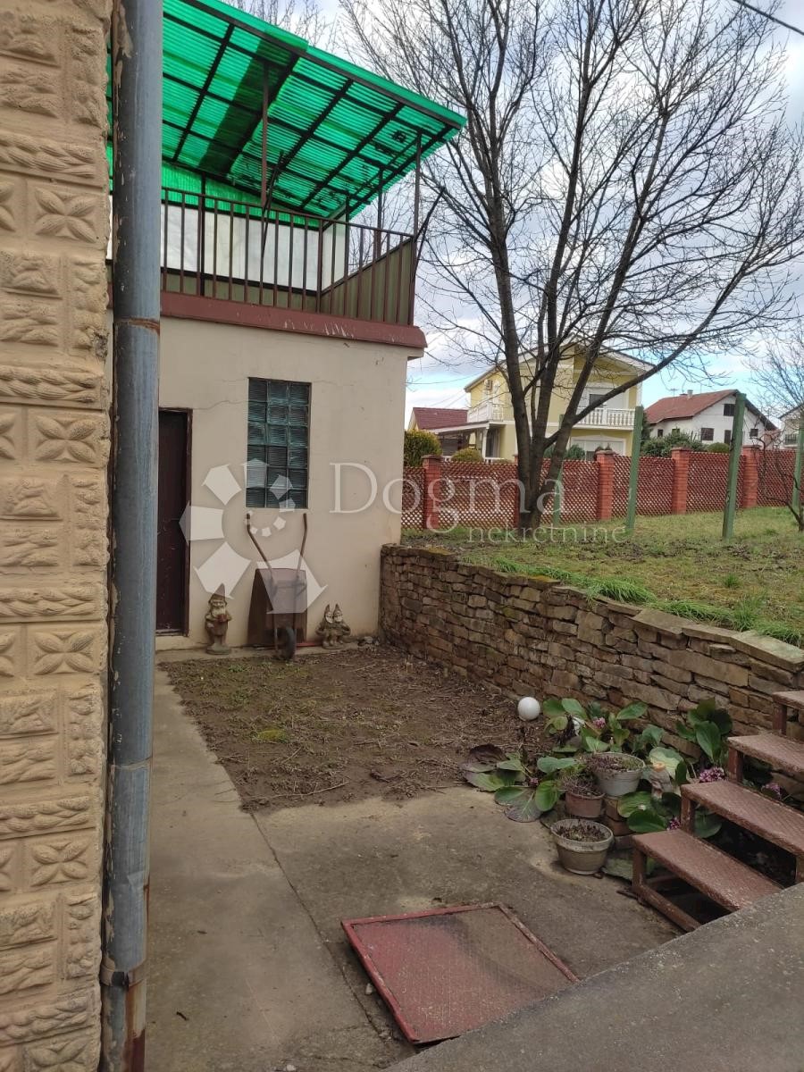 Hiša Beli Manastir, 162m2