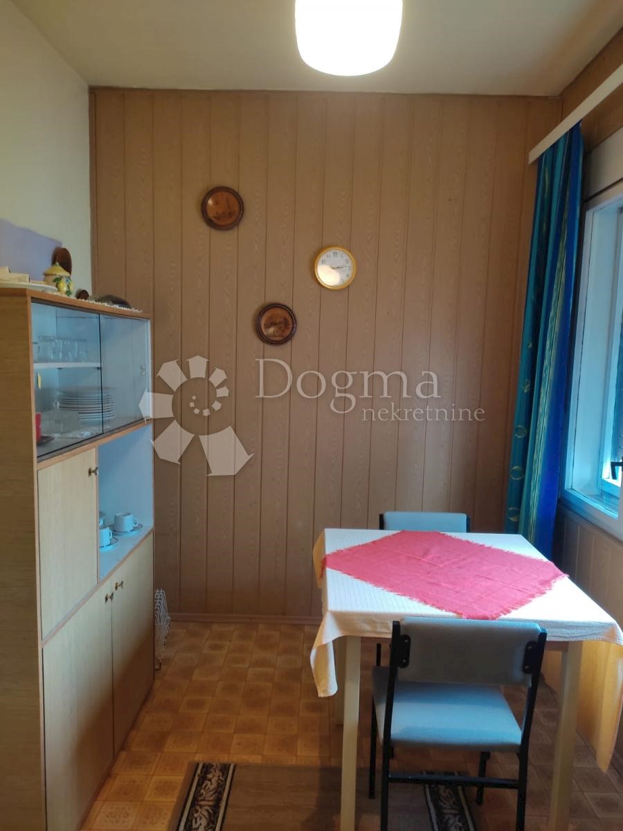 Hiša Beli Manastir, 162m2