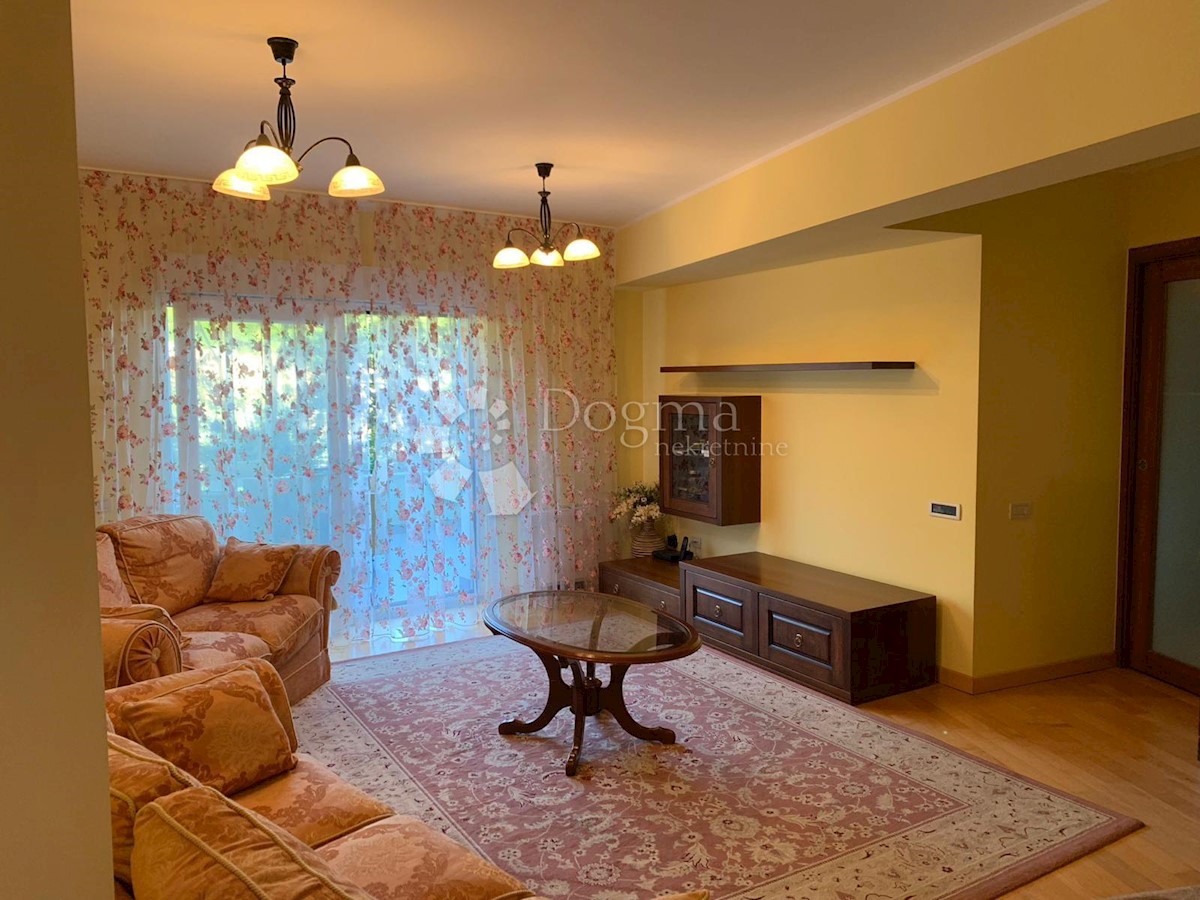 Stanovanje Opatija - Centar, Opatija, 112m2