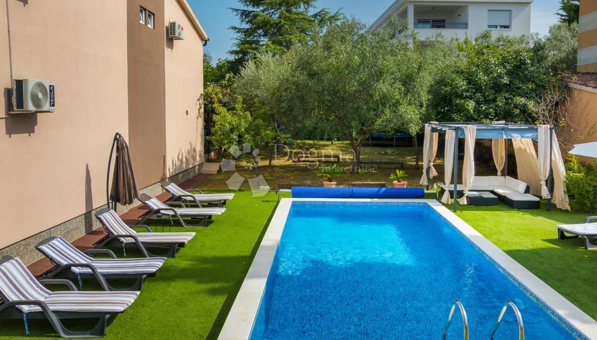 Hiša Fažana, 200m2