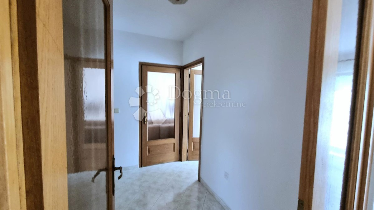 Hiša Funtana, 650m2