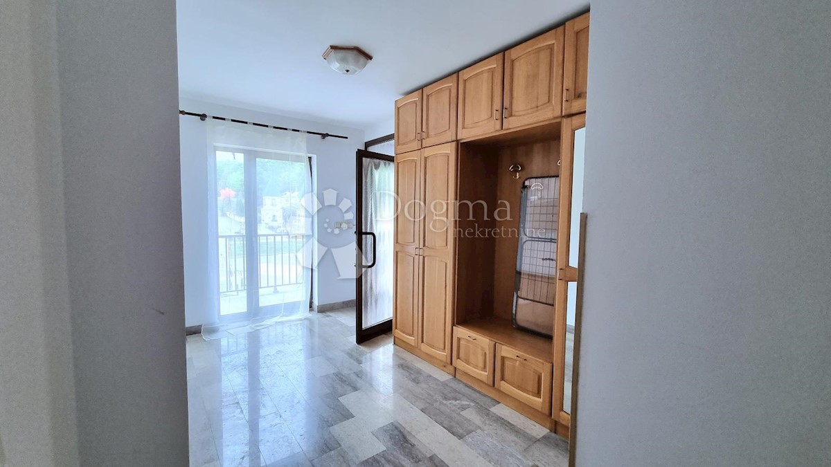 Hiša Funtana, 650m2