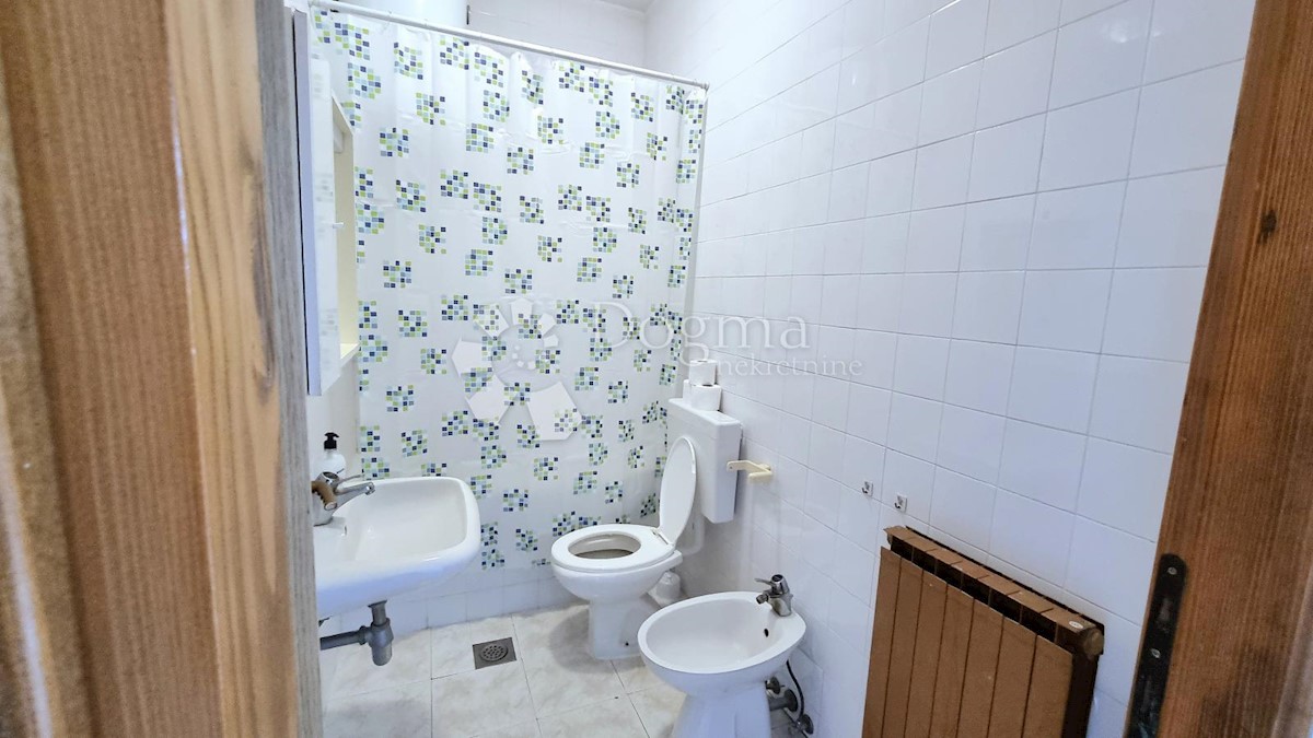 Hiša Funtana, 650m2