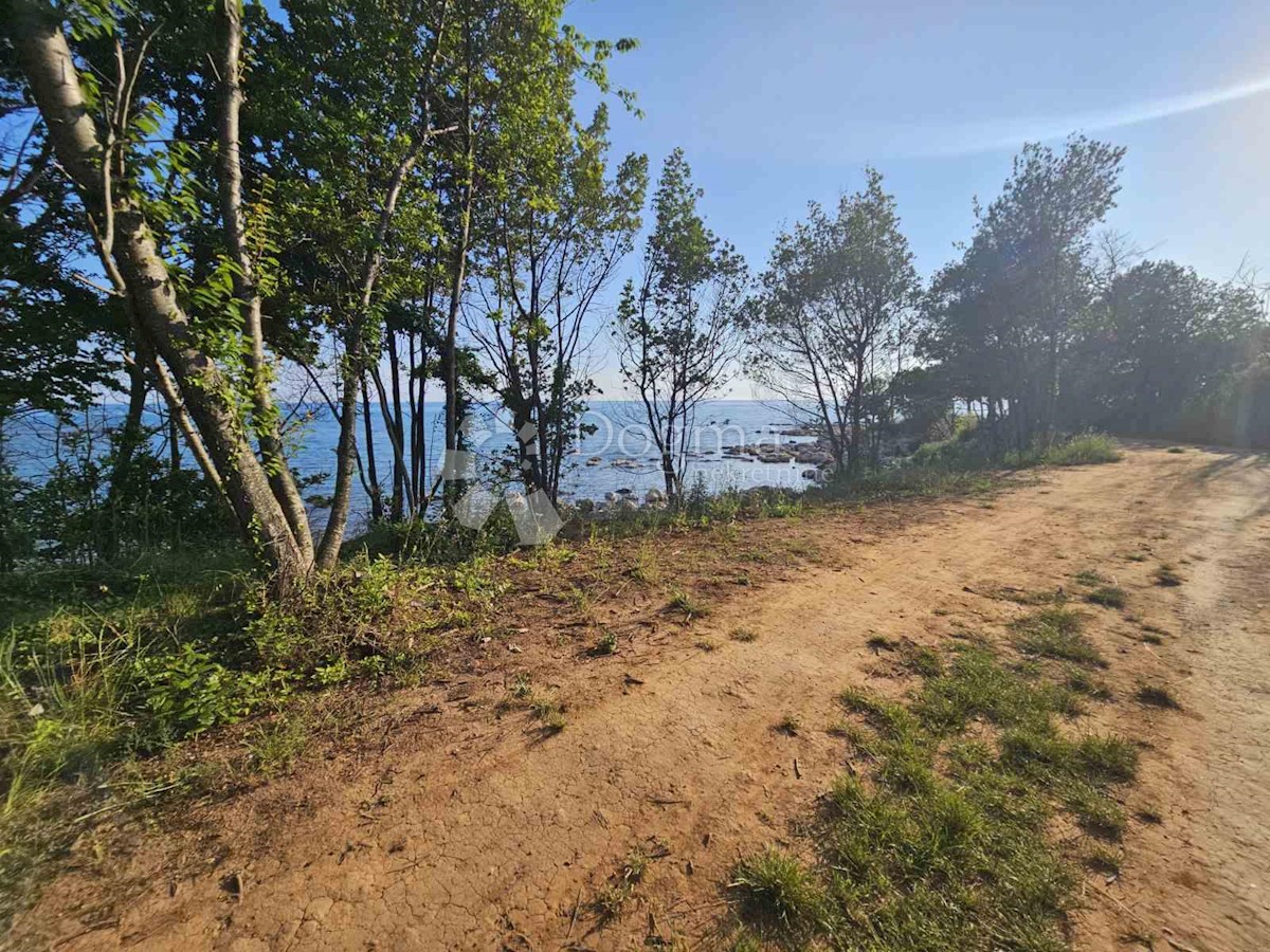 Zemljišče Umag, 5.300m2