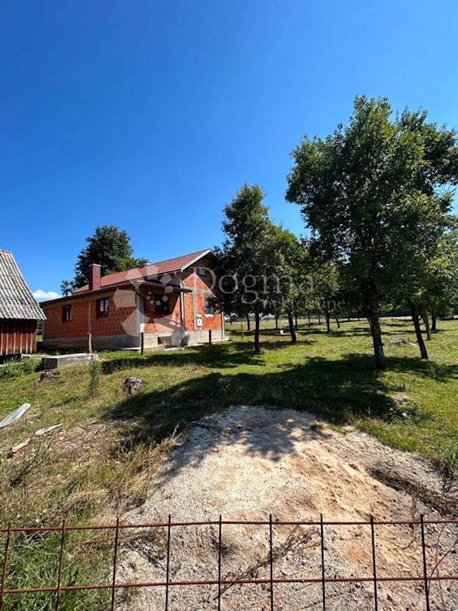 Hiša Klanac, Gospić - Okolica, 85m2