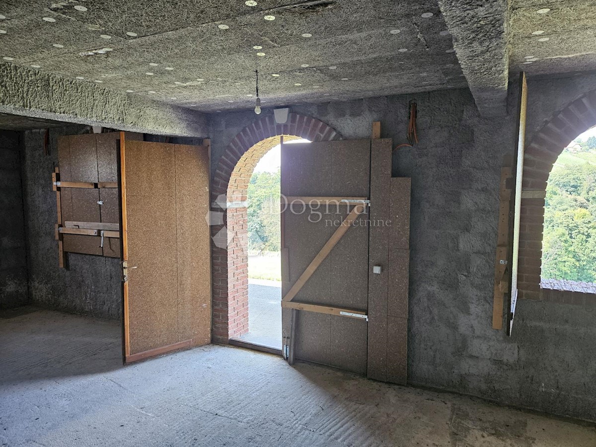 Hiša Jurovčak, Sveti Martin Na Muri, 1.130m2
