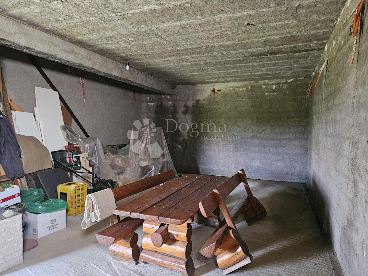Hiša Jurovčak, Sveti Martin Na Muri, 1.130m2