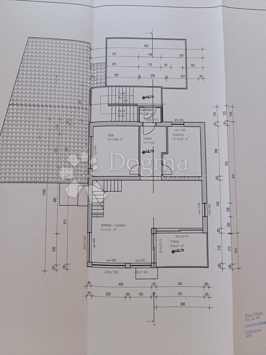 Stanovanje Seget Donji, Seget, 132,29m2