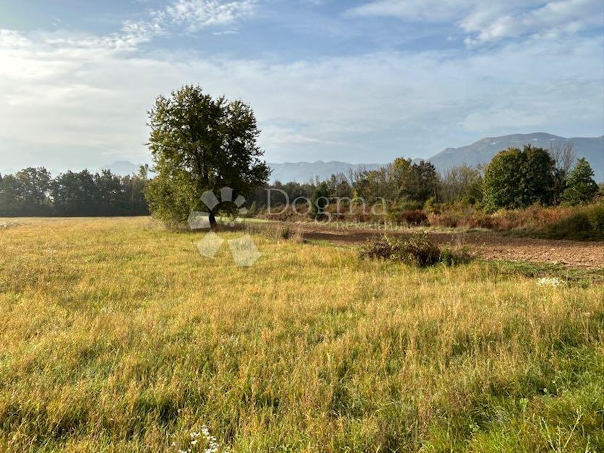 Zemljišče Podoštra, Gospić - Okolica, 3.676m2