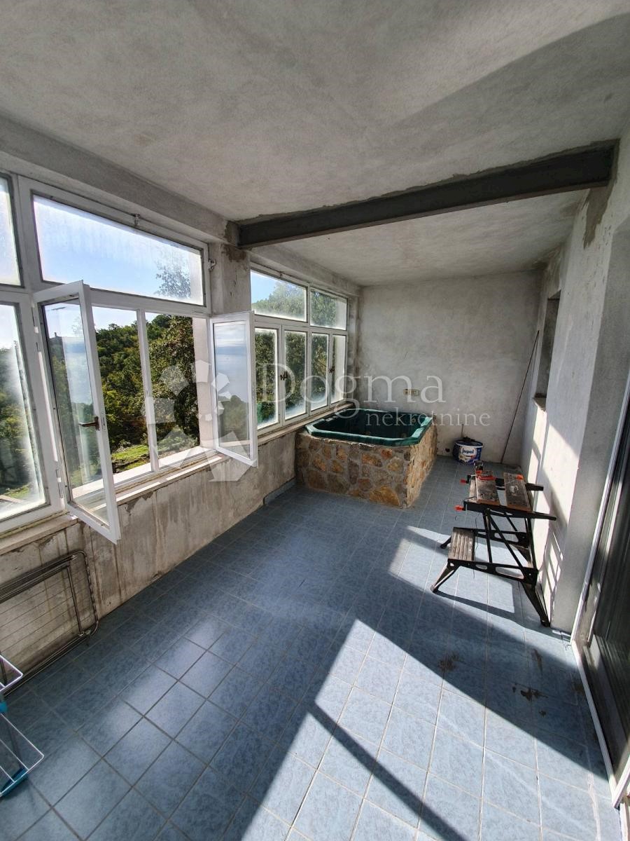 Hiša Bregi, Matulji, 450m2