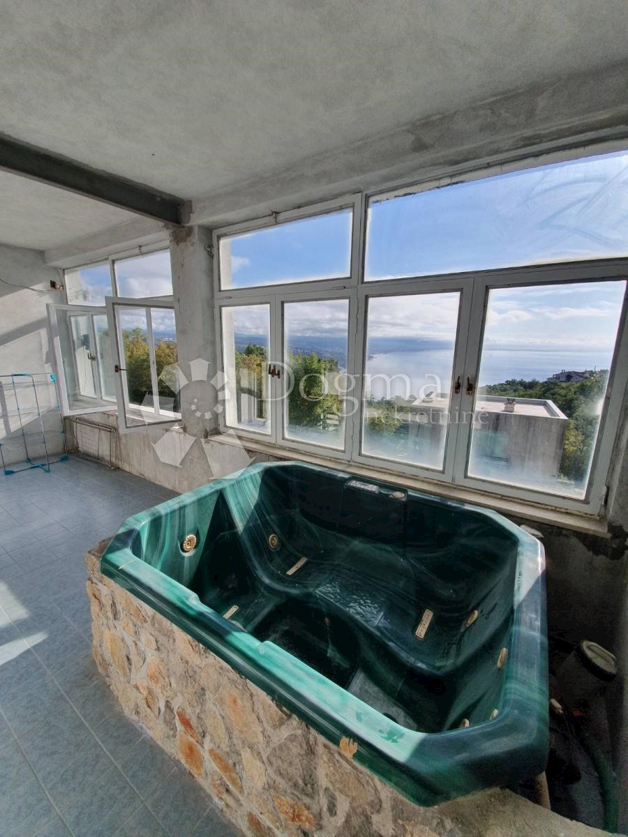 Hiša Bregi, Matulji, 450m2