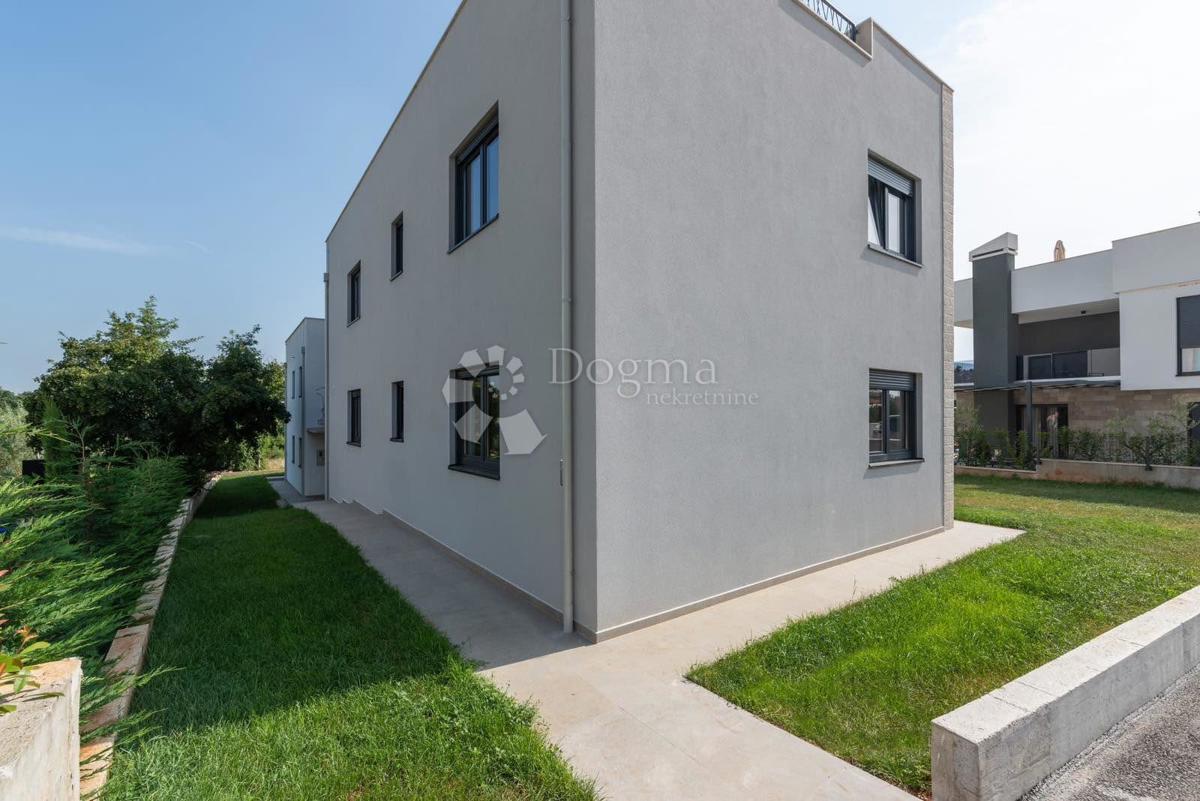 Stanovanje Vabriga, Tar-Vabriga, 94,70m2