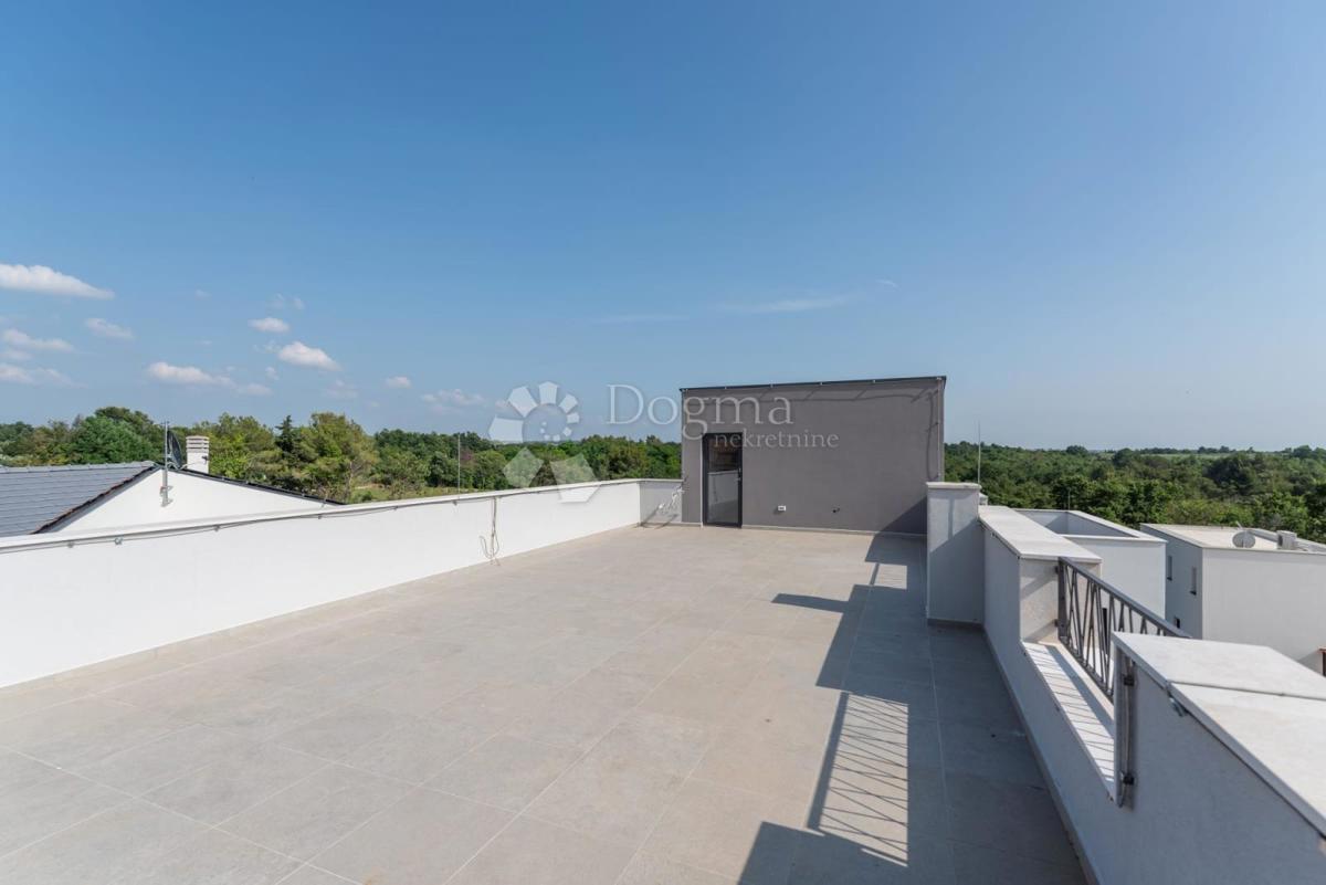 Stanovanje Vabriga, Tar-Vabriga, 94,70m2