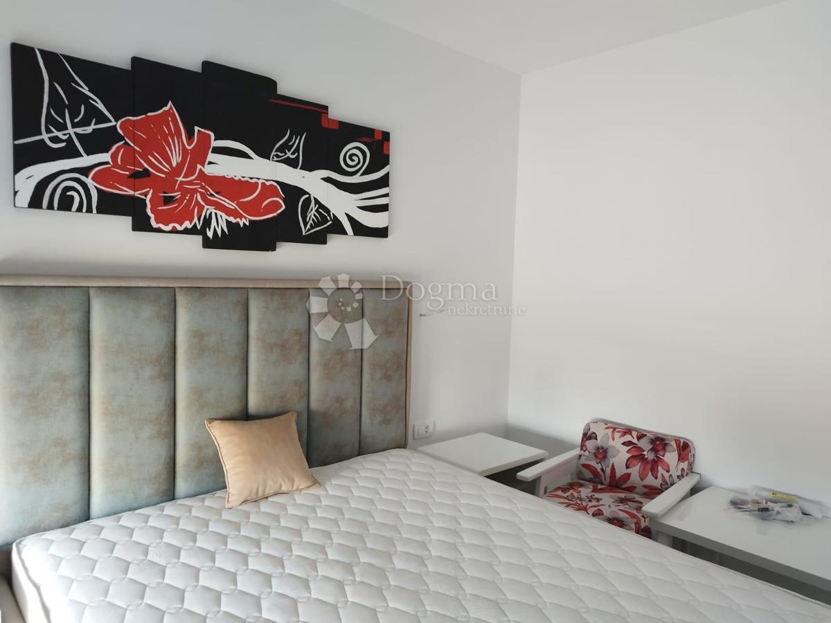 Hiša Rovinjsko Selo, Rovinj, 450m2