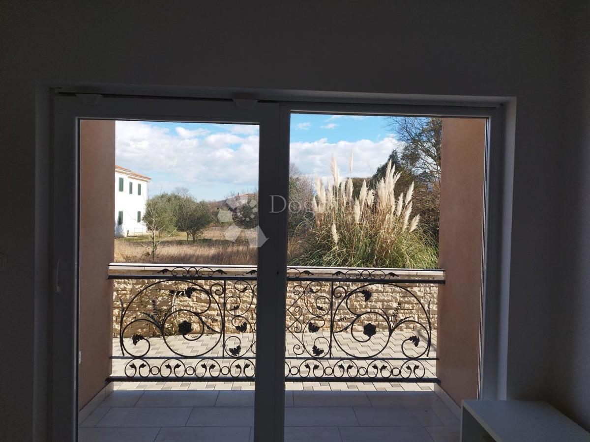 Hiša Rovinjsko Selo, Rovinj, 450m2