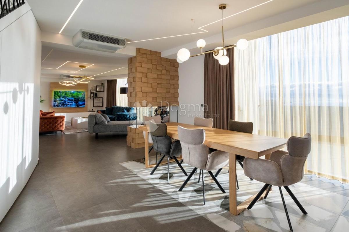 Stanovanje Volosko, Opatija, 227,50m2