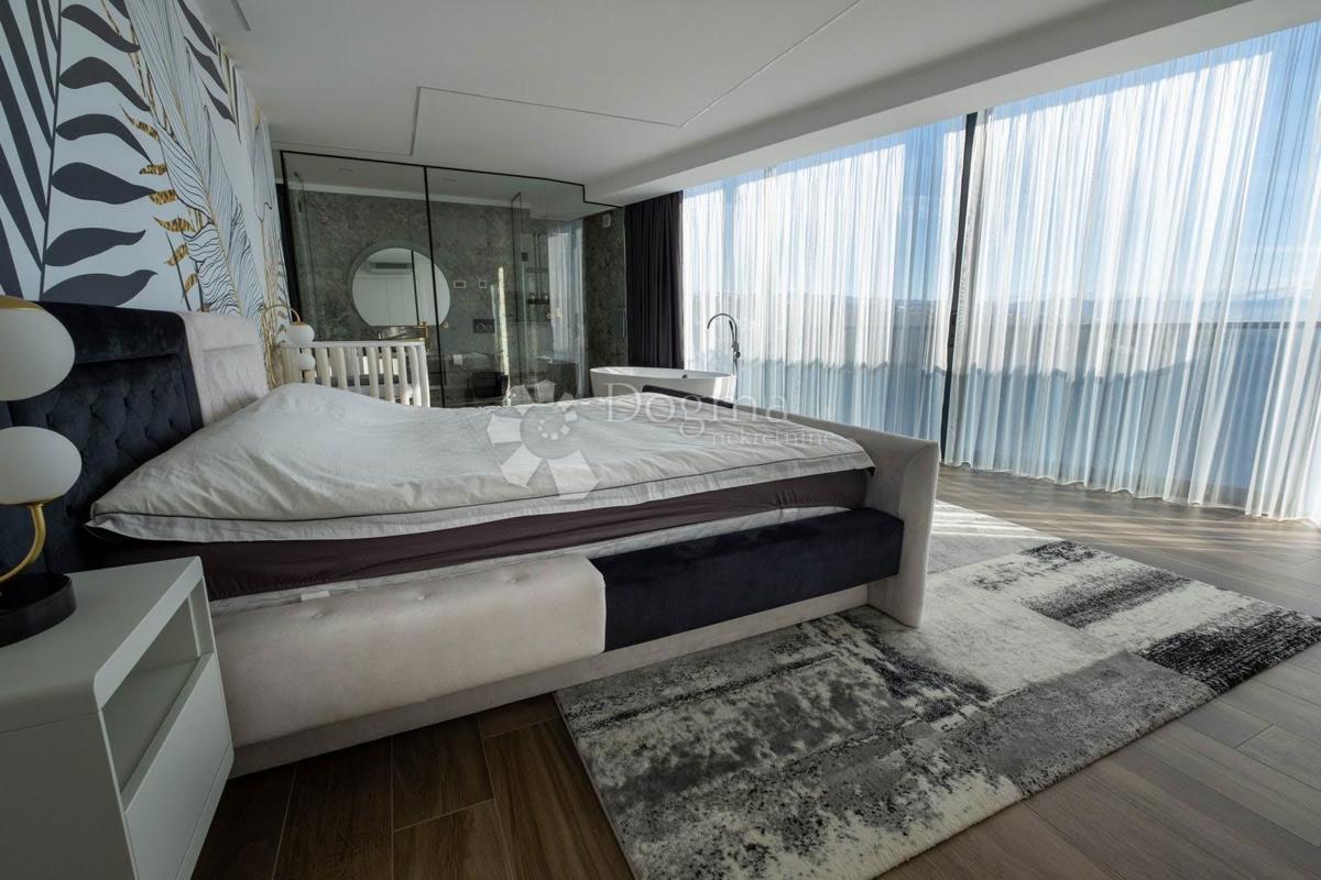 Stanovanje Volosko, Opatija, 227,50m2