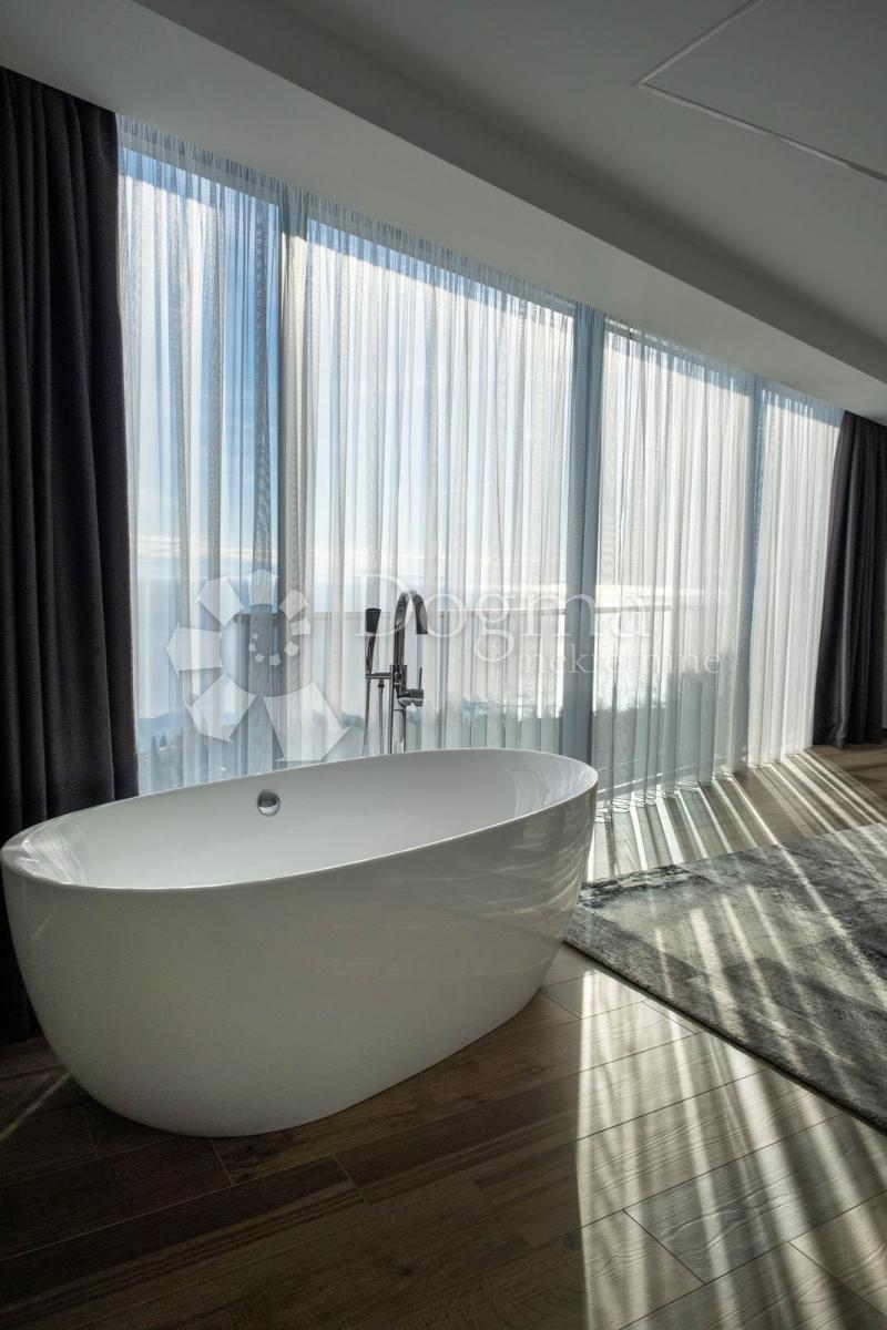 Stanovanje Volosko, Opatija, 227,50m2