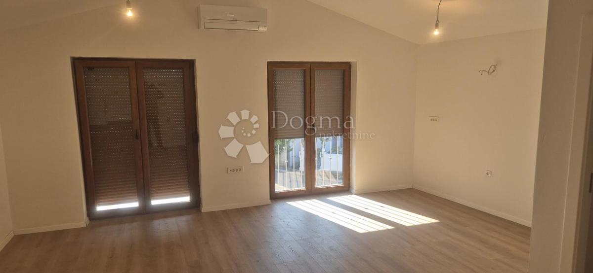 Stanovanje Hreljin, Bakar, 75m2