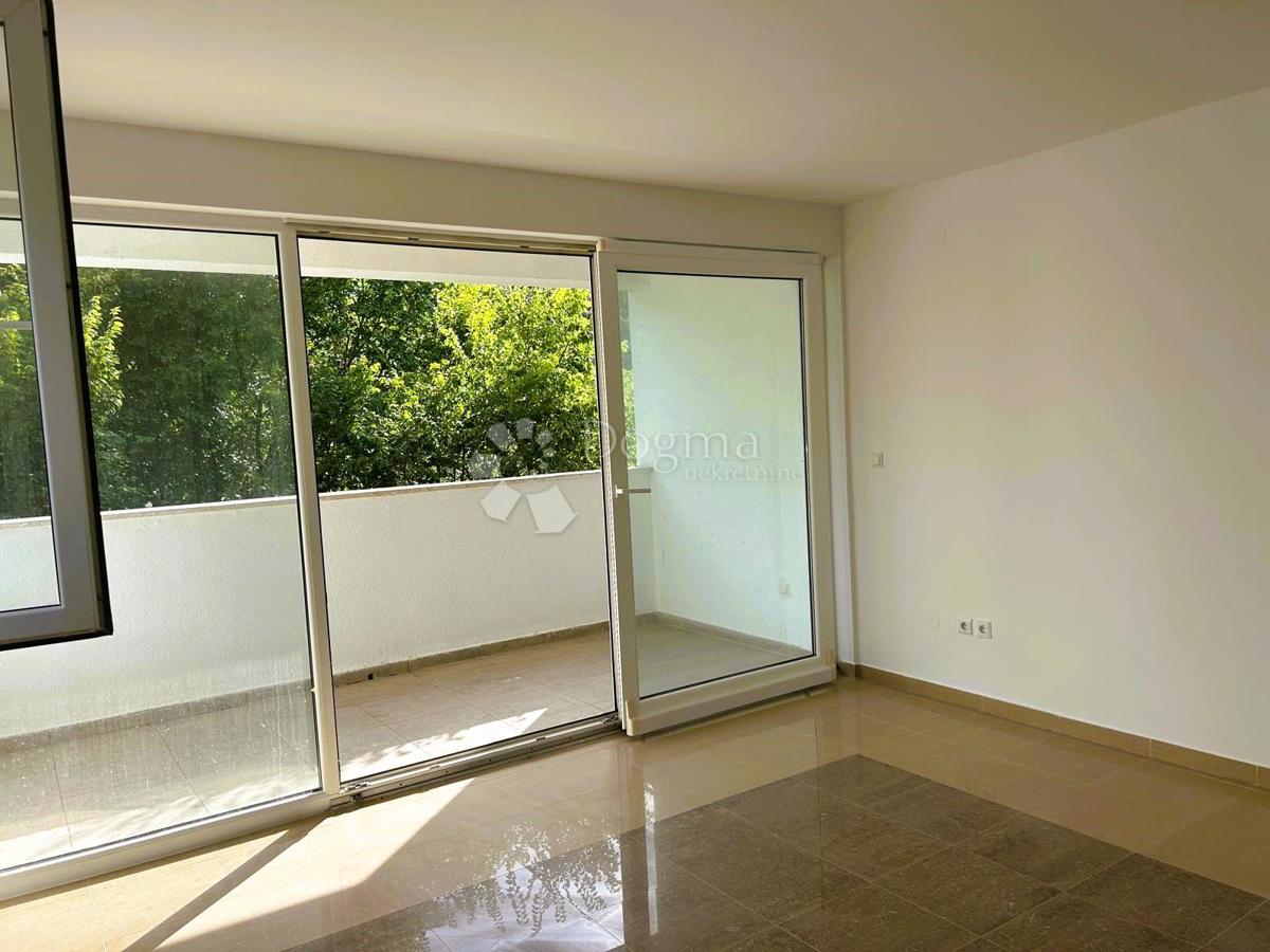 Stanovanje Mundanije, Rab, 75m2