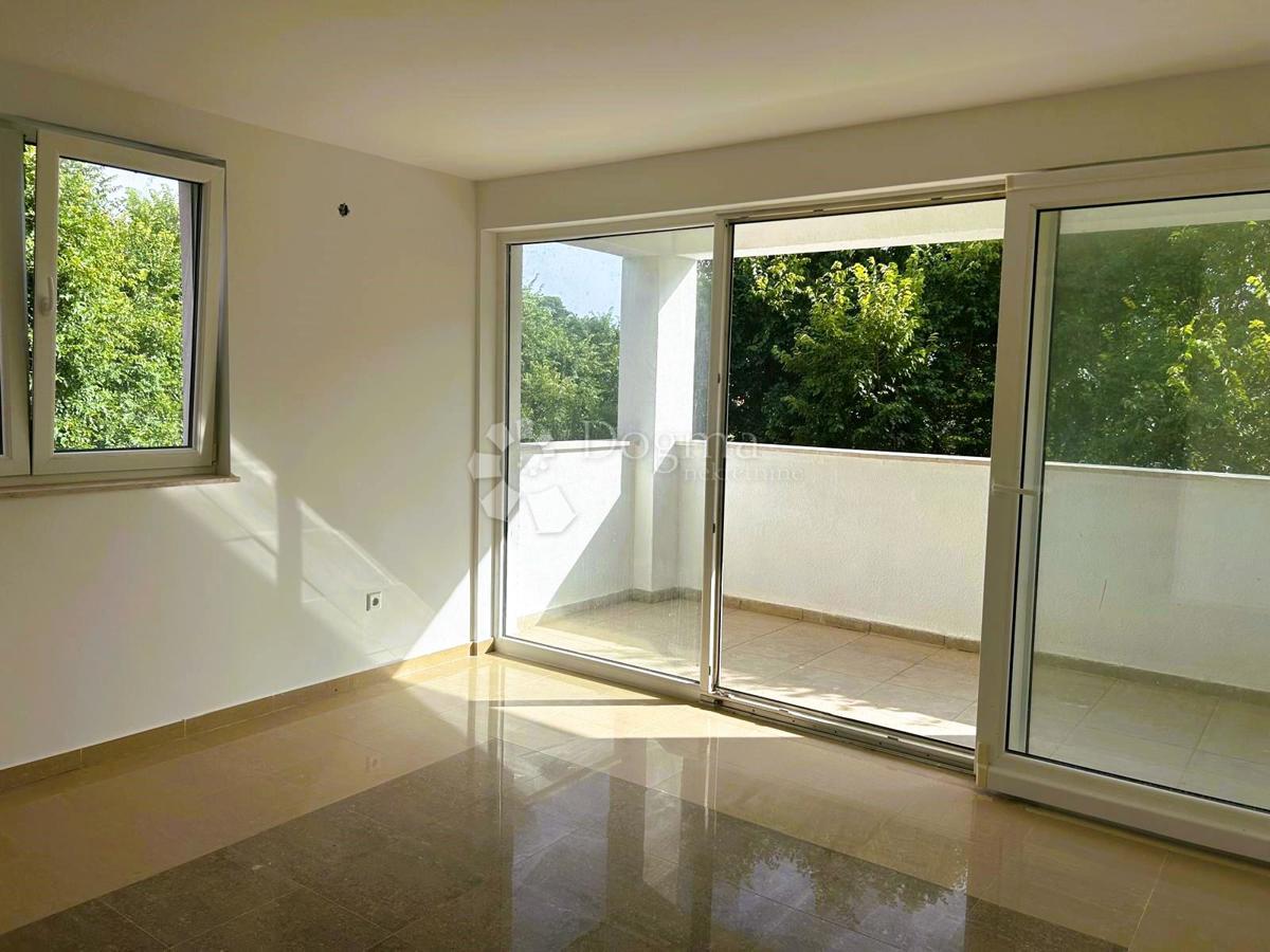 Stanovanje Mundanije, Rab, 75m2