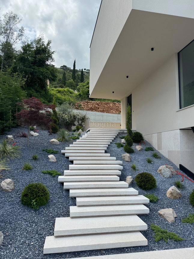Hiša Rabac, Labin, 245,95m2